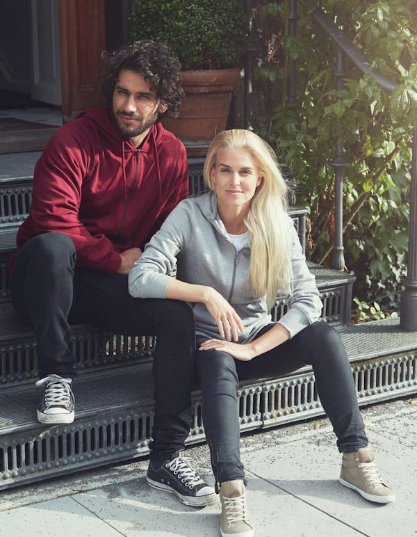 Neutral Naisten vetoketjuhuppari