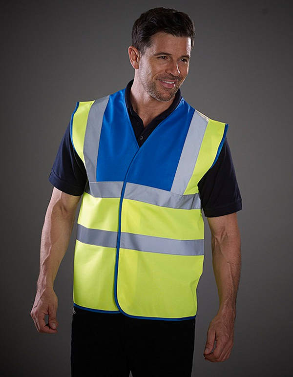 YOKOHuomioliivi Heijastimilla